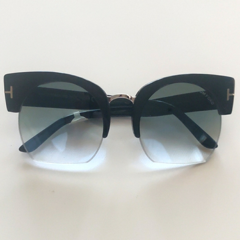 Tom Ford Sunglasses Savannah TF552 01W 55-22-140